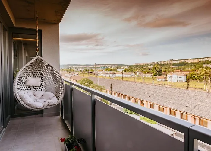 Minimalist Design Penthouse - Old Town Lägenhet